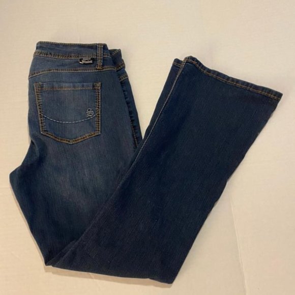 Torrid Source of Wisdom Jeans Womens Plus Size 12 Bootcut Bell Bottoms Dark Wash